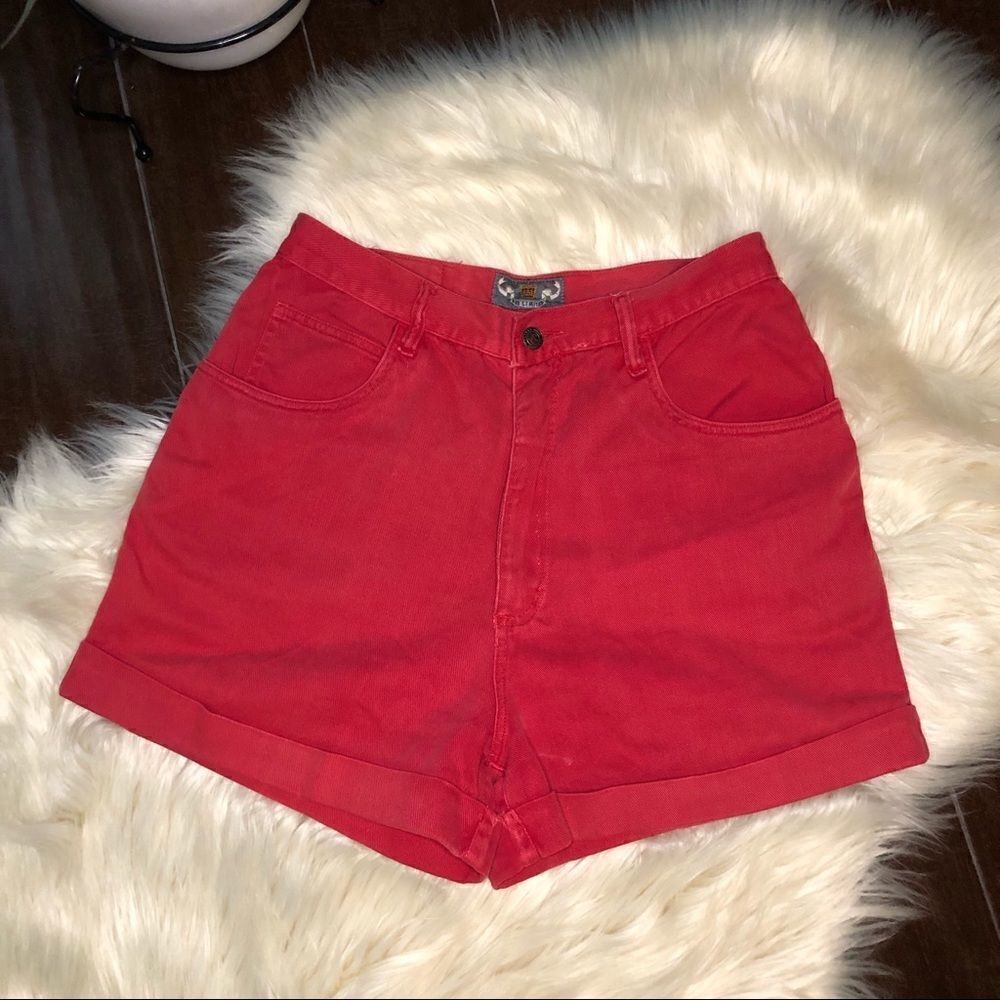 The limited vintage high waist rolled cuff short